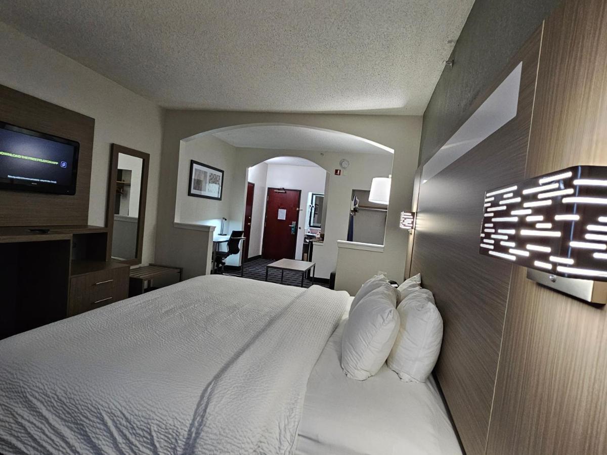 Quality & Dfw Airport South Hotel Irving