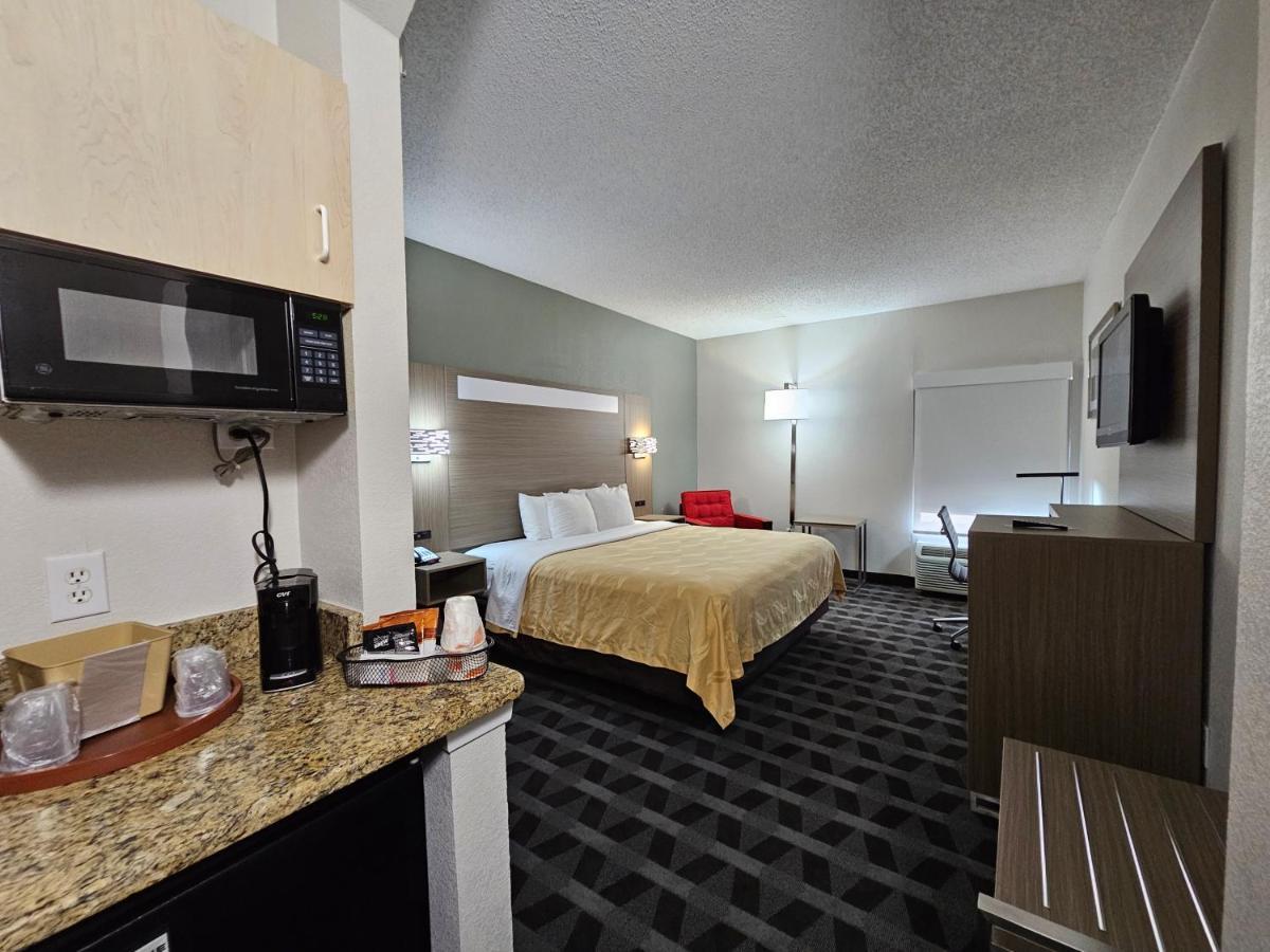 Quality & Dfw Airport South 2* Irving