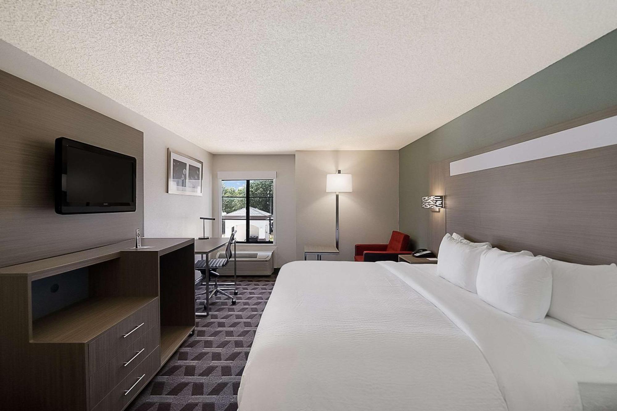 Quality & Dfw Airport South Hotel Irving