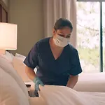 Quality Inn & Suites Irving Dfw Airport South 