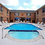 Quality Inn & Suites Irving Dfw Airport South 